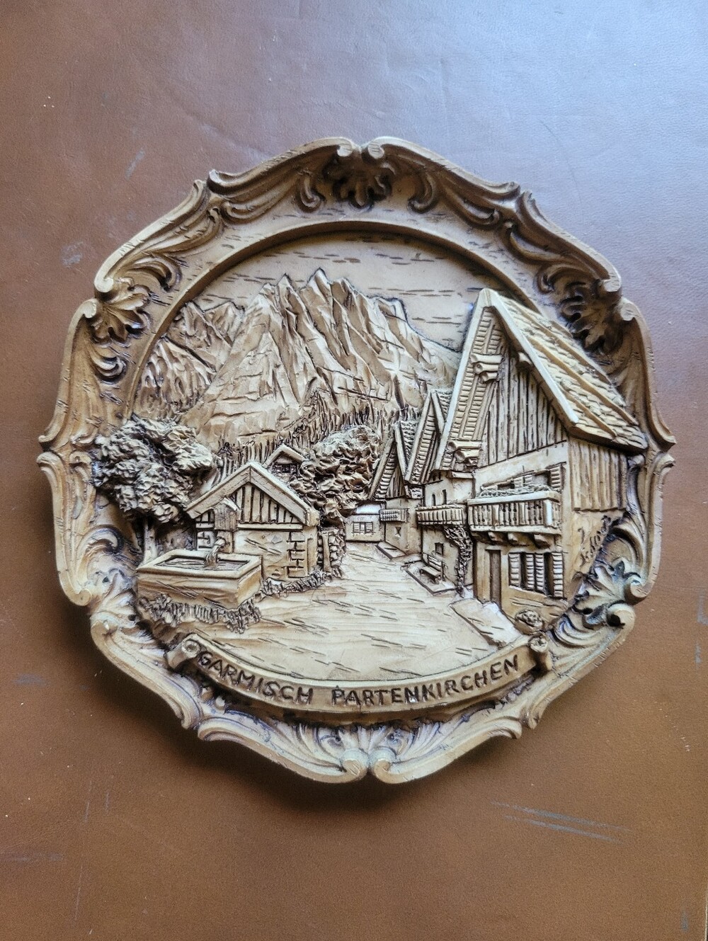 Vintage Schreyer Garmisch Partenkirchen 3D Relief Wall Plaque Platter 7.5"
